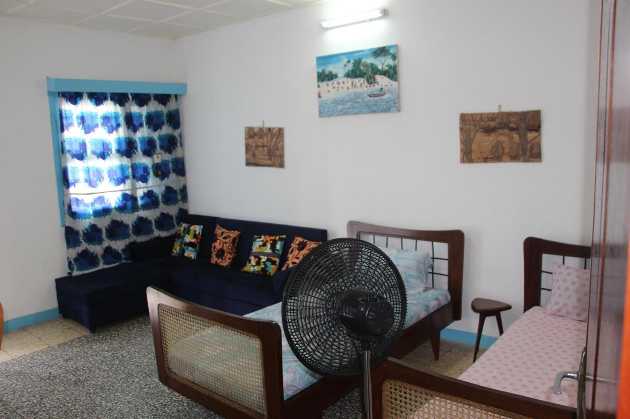 Hotel Ocean-Si Mansion à Kribi Extérieur photo