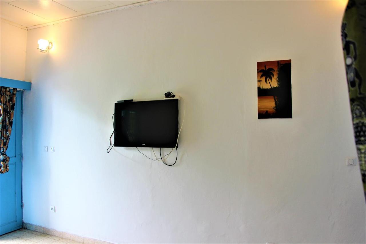 Hotel Ocean-Si Mansion à Kribi Extérieur photo