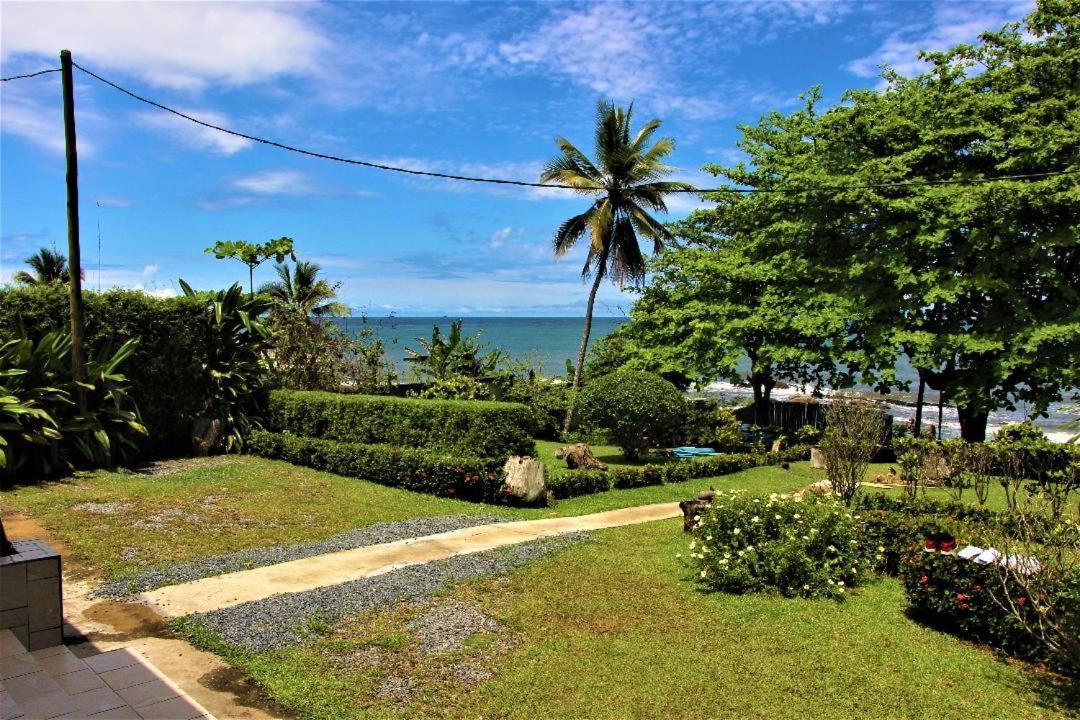 Hotel Ocean-Si Mansion à Kribi Extérieur photo